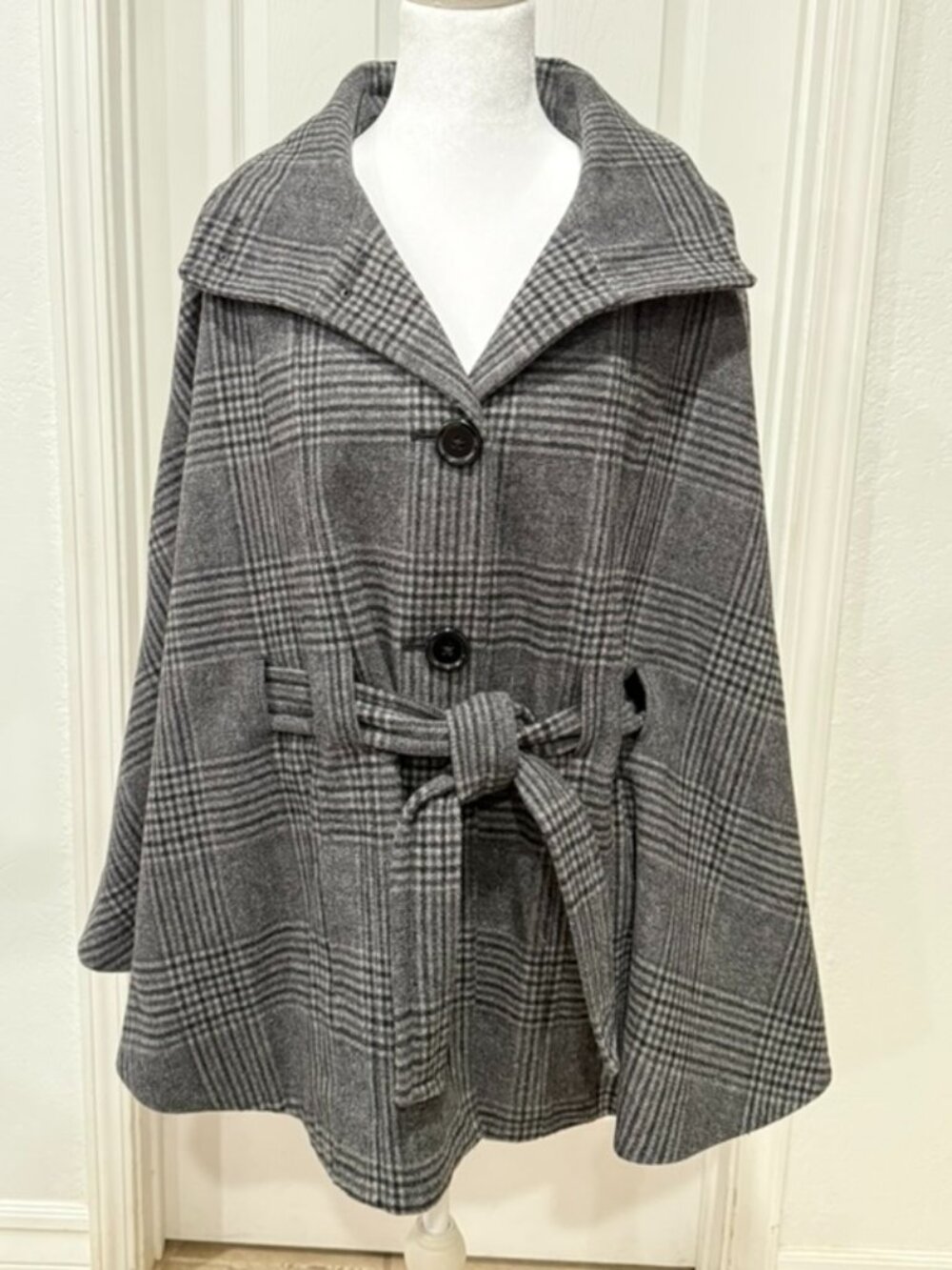 Banana Republic Belted Cape Jacket